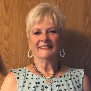 Meet your Posher, Deborah